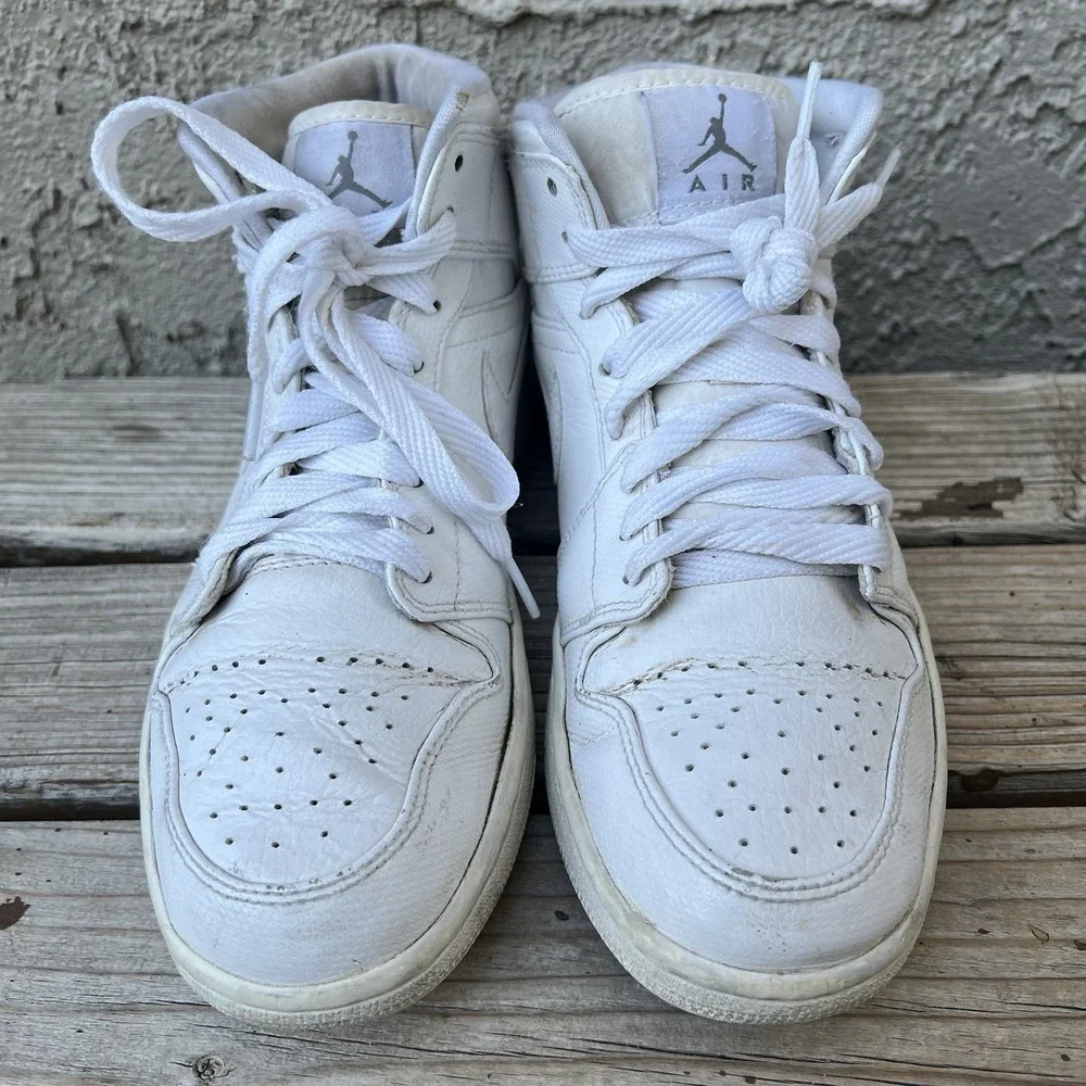 Nike Shoes Men Size 8.5 Air Jordan 1 Retro Mid White Read Description